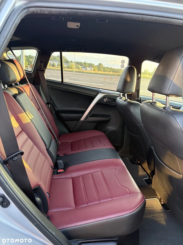 Toyota RAV4 - 19