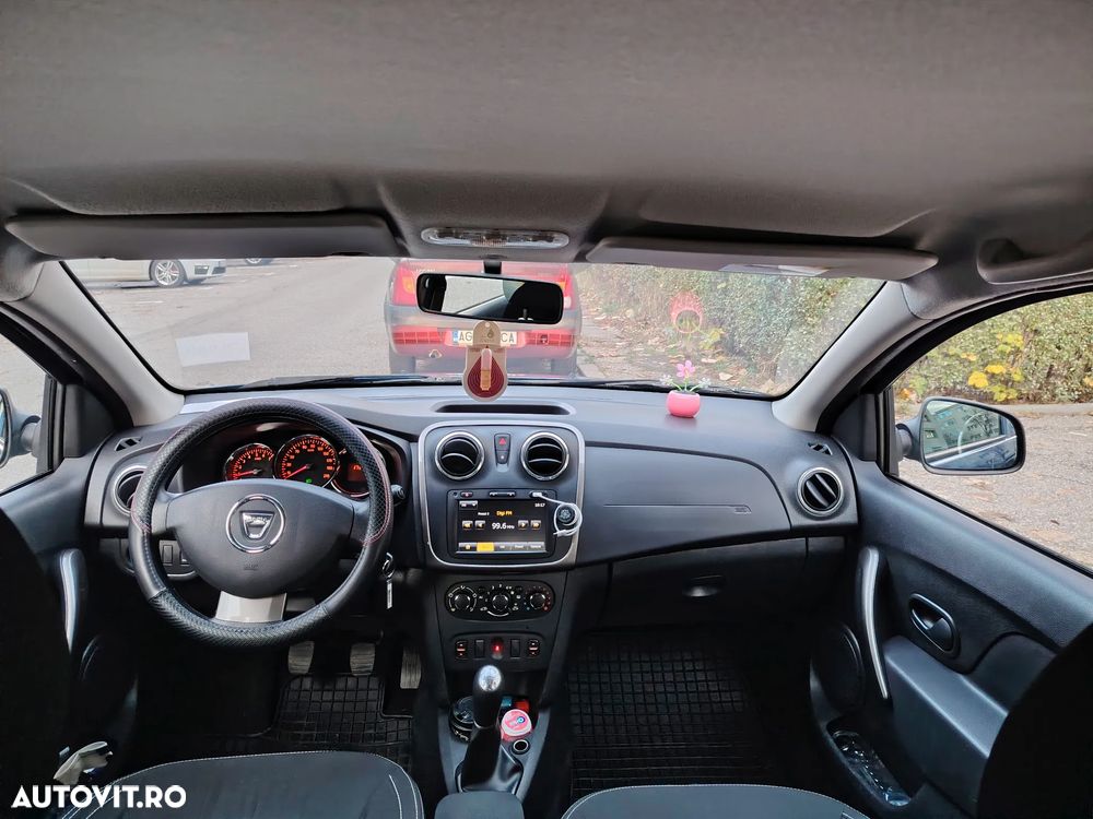 Dacia Sandero - 6