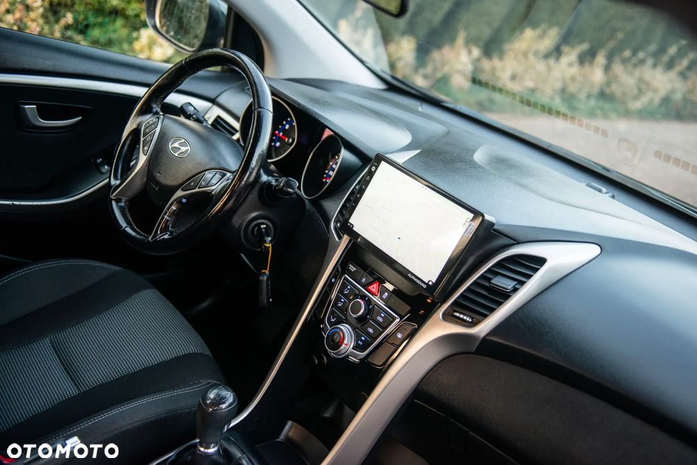 Hyundai i30 1.4 Premium - 38