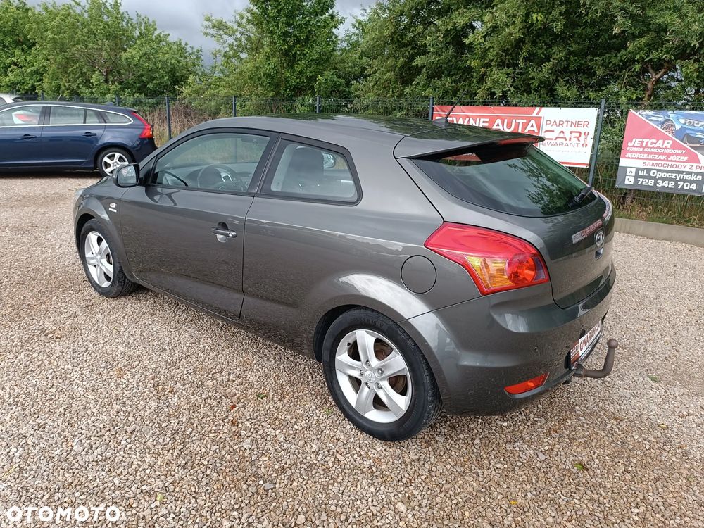 Kia ProCeed 1.6 Crdi Comfort - 22