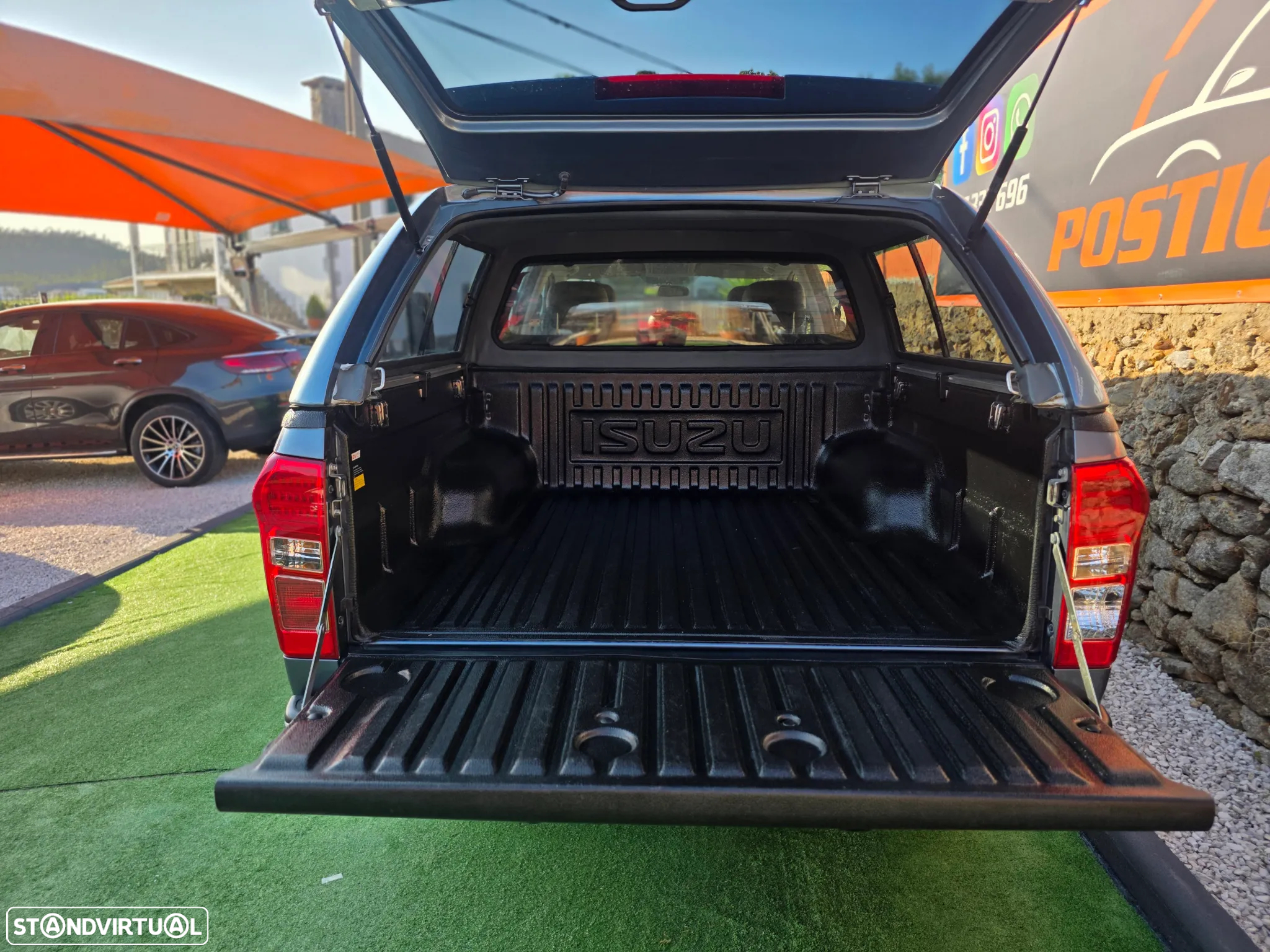 Isuzu D-Max 2.5 DTi CD 4WD LS Sport Edition - 10