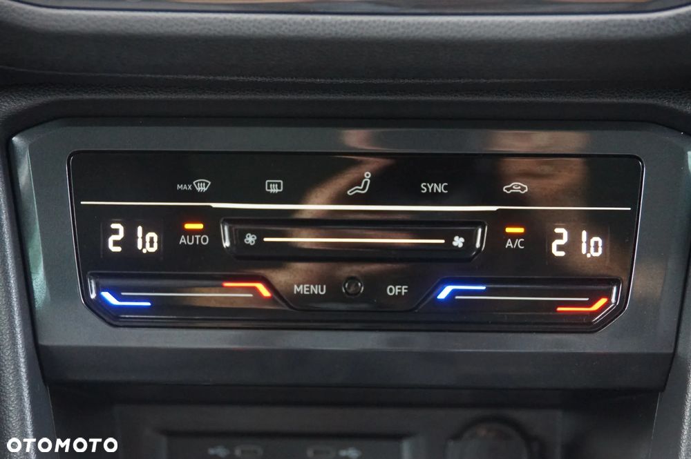 Volkswagen Tiguan 1.5 TSI EVO Life - 16