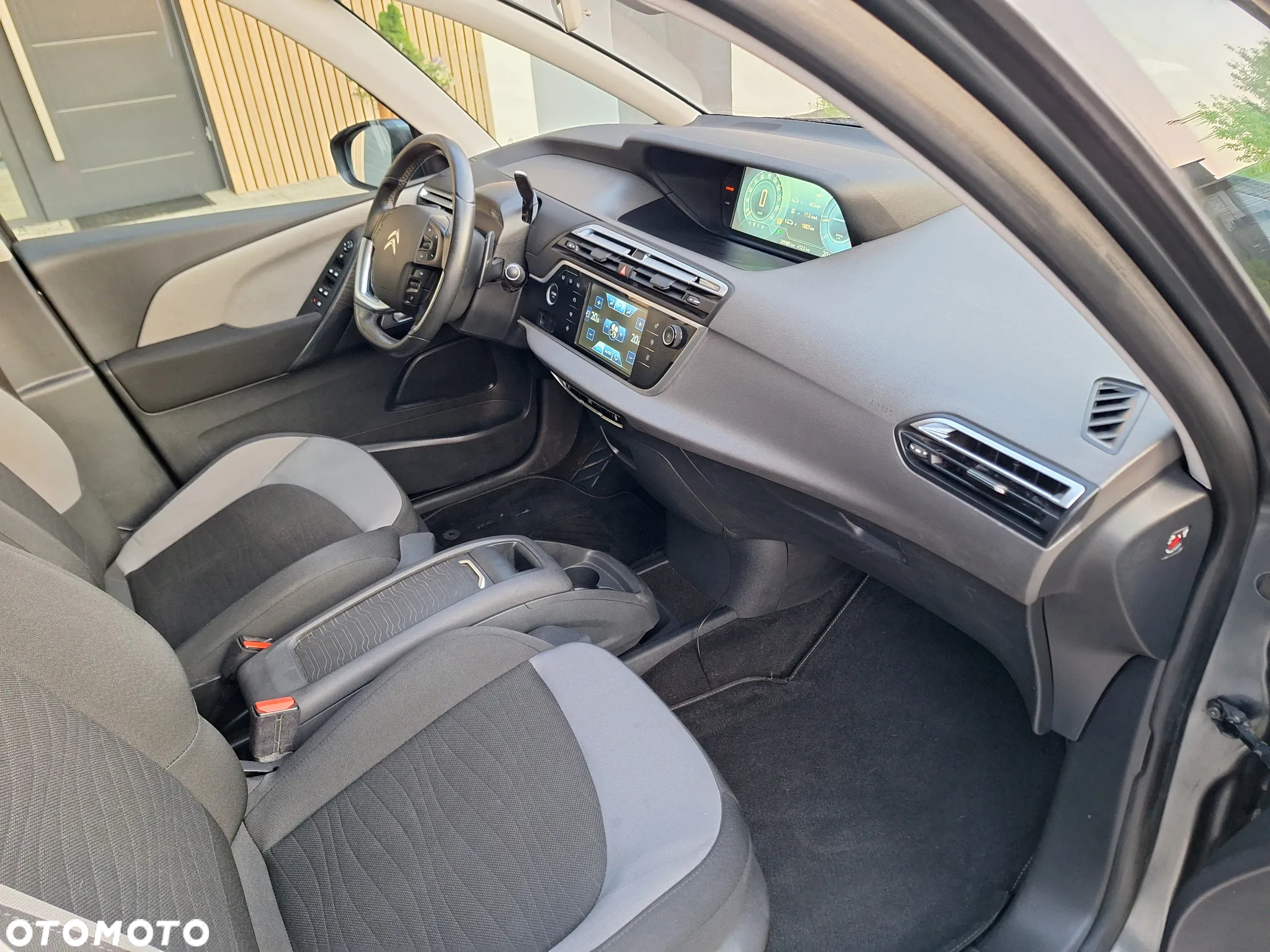 Citroën C4 Grand Picasso - 8