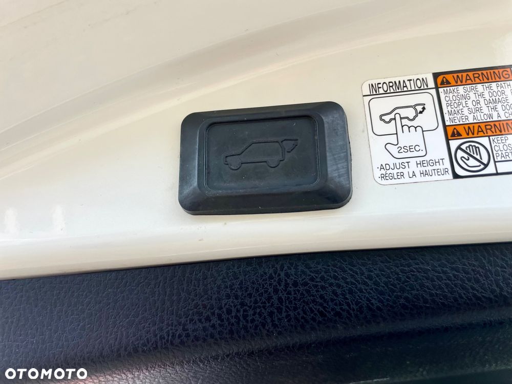 Toyota RAV4 - 29