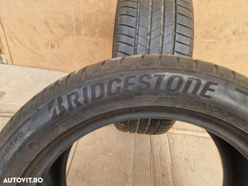 2 Bridgestone R17 225/50 Anvelope de vară DOT1022 - 3