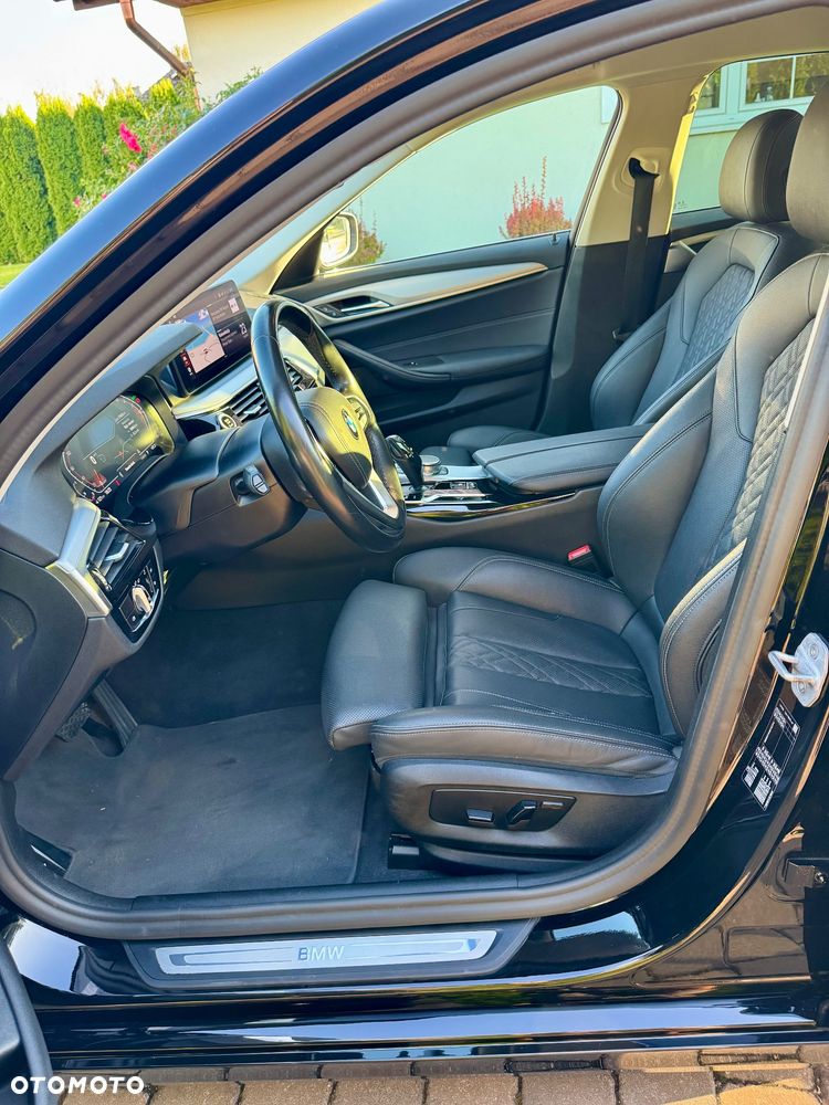 BMW Seria 5 - 12