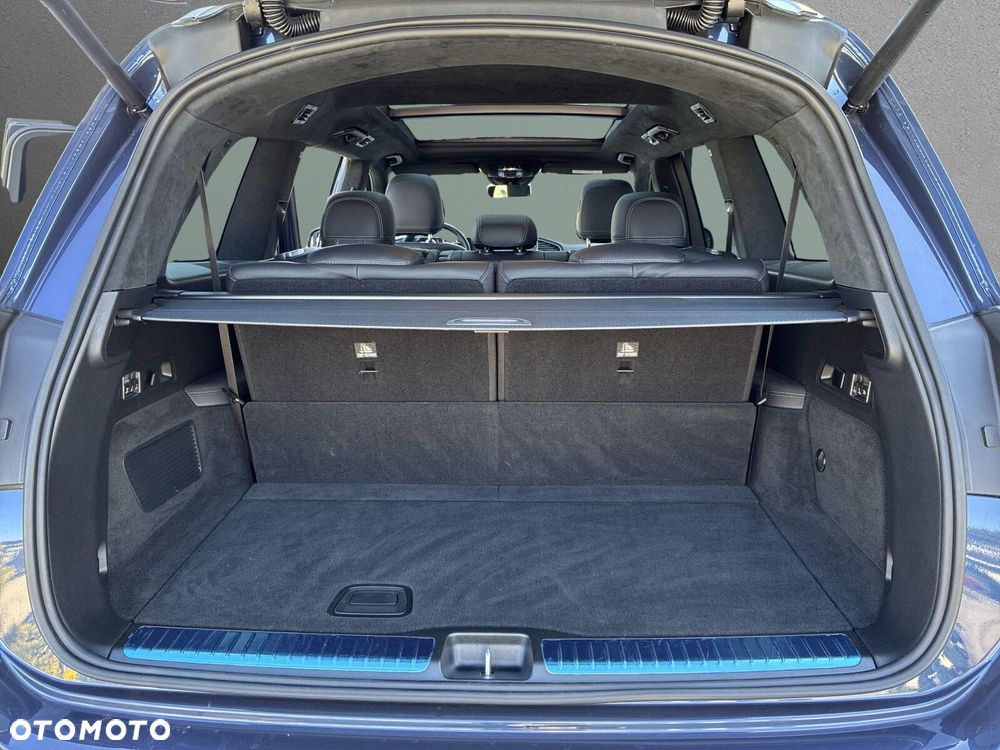 Mercedes-Benz GLS - 28