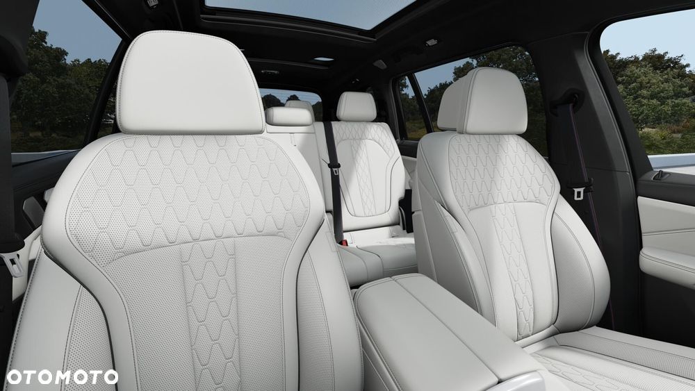 BMW X7 - 8