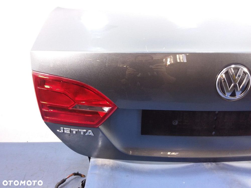 VW JETTA VI KLAPA BAGAŻNIKA TYŁ TYLNA LD7X - 2