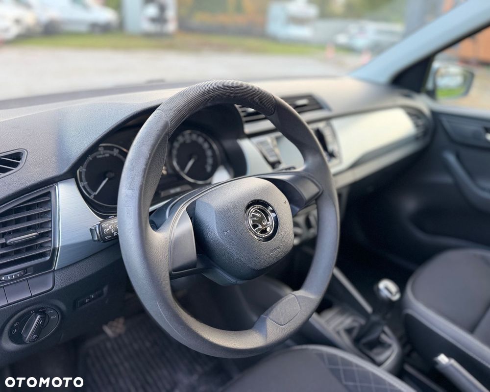 Skoda Fabia - 17