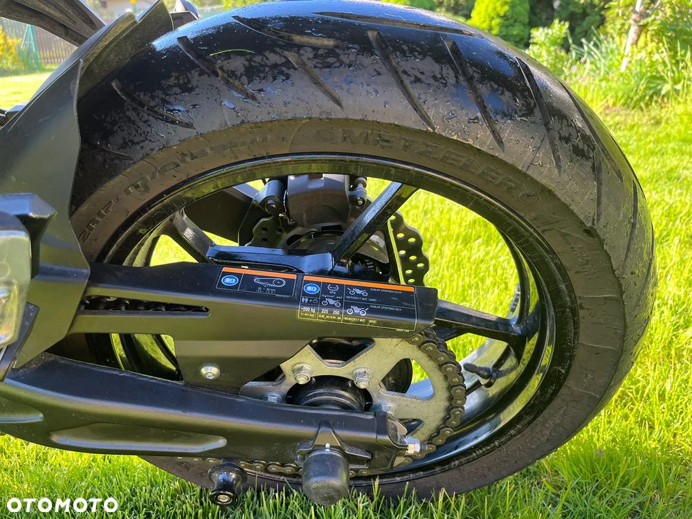 Kawasaki Z 650 - 5
