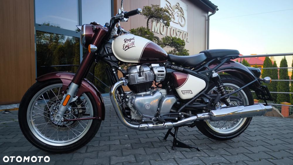 Royal Enfield Classic - 4