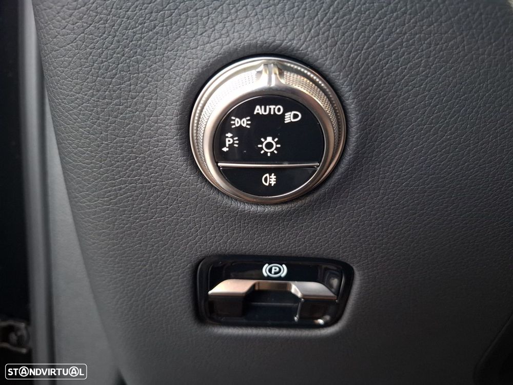 Mercedes-Benz GLC 300 de Coupe 4Matic - 22