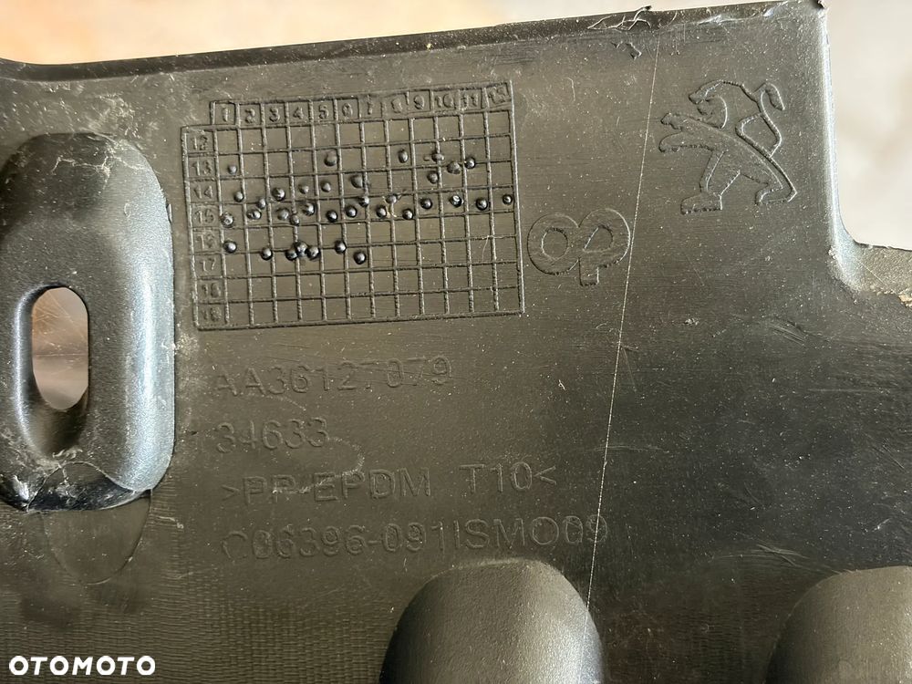 Peugeot 308 II T9 14- Atrapa grill wzmocnienie zderzaka przód AA36127079 - 15
