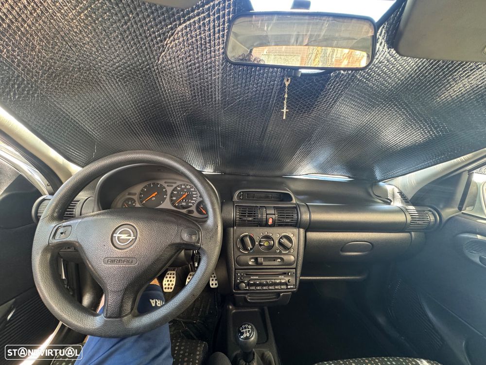 Opel Corsa 1.6 16V GSi - 5