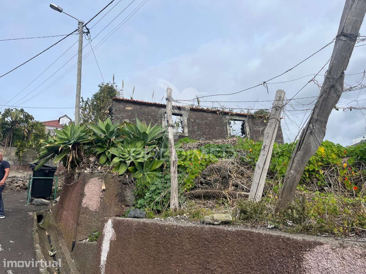 VENDO MOTRADIA PARA RECUPERAR NO ESTREITO DA CALHETA - Grande imagem: 2/10