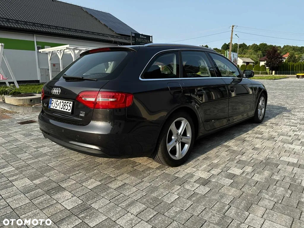 Audi A4 Avant 2.0 TDI ultra DPF Ambition - 4