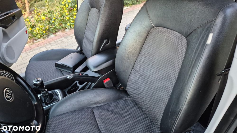 Kia Ceed 2.0 CVVT Spirit - 8