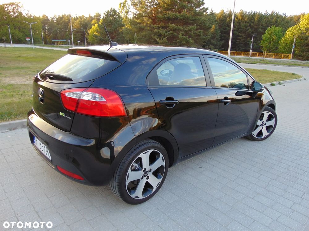 Kia Rio 1.4 Platinum Edition - 36