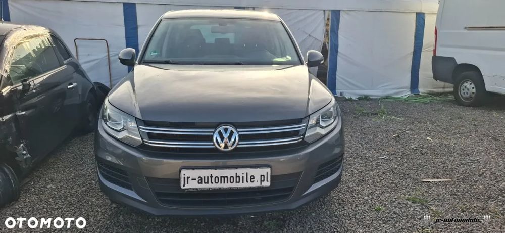 Volkswagen Tiguan - 1