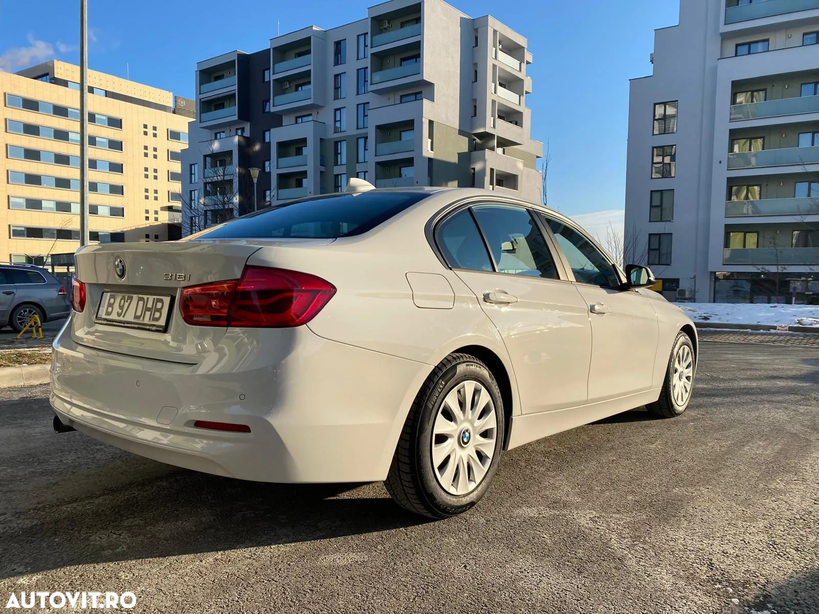 BMW Seria 3 318i - 2