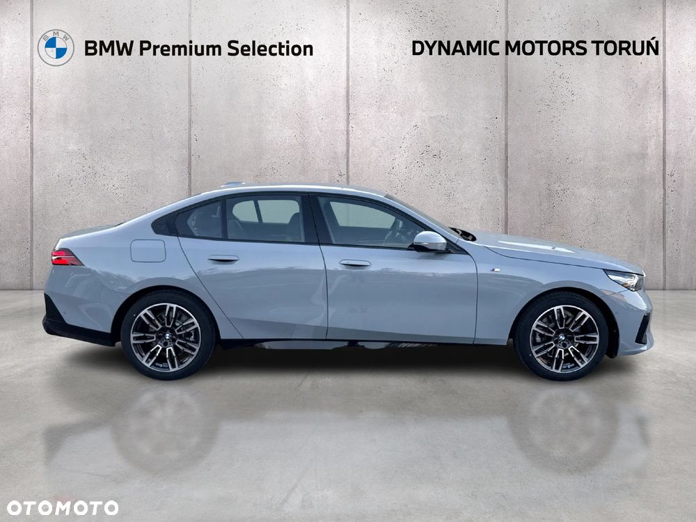 BMW Seria 5 520i mHEV M Sport sport - 10
