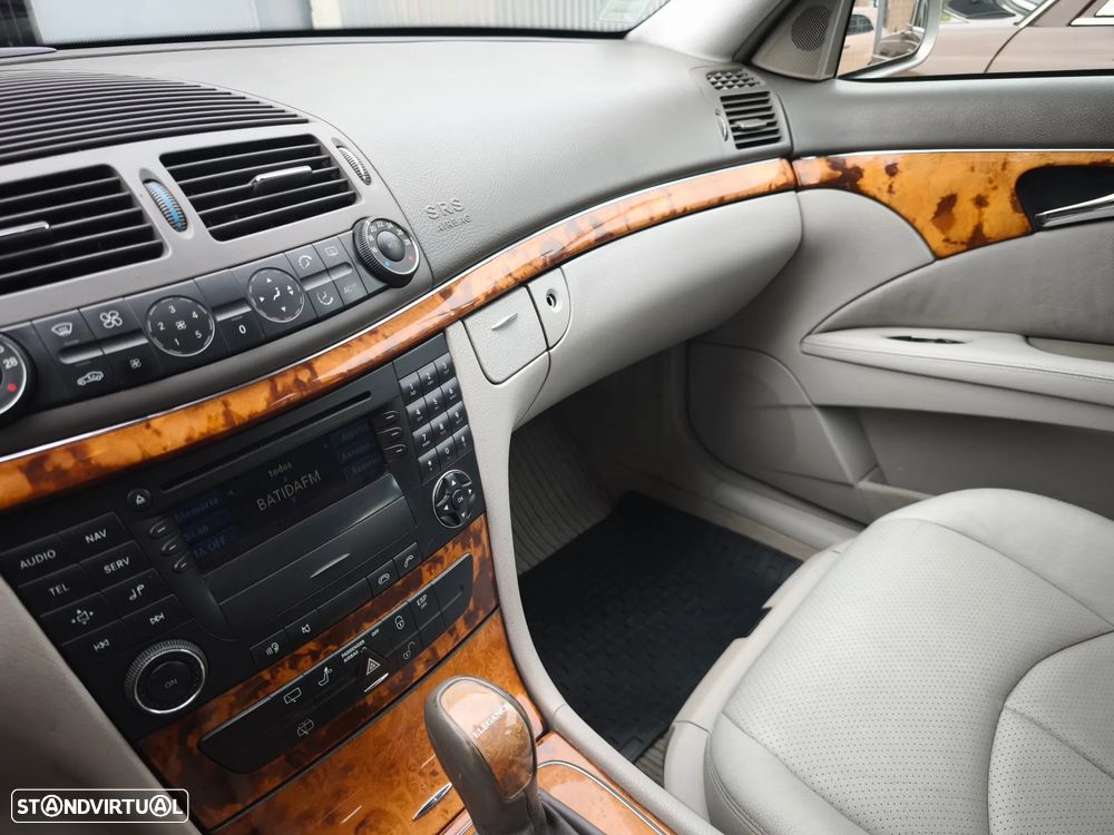 Mercedes-Benz E 220 CDI Auto Elegance - 7