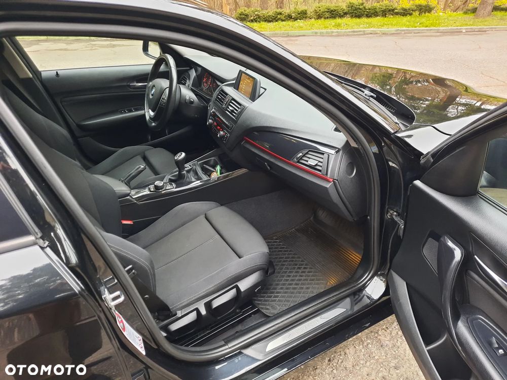 BMW Seria 1 118d DPF Edition Sport - 15