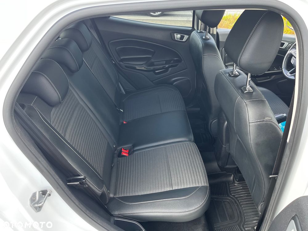 Ford EcoSport 1.5 EcoBlue TITANIUM - 15