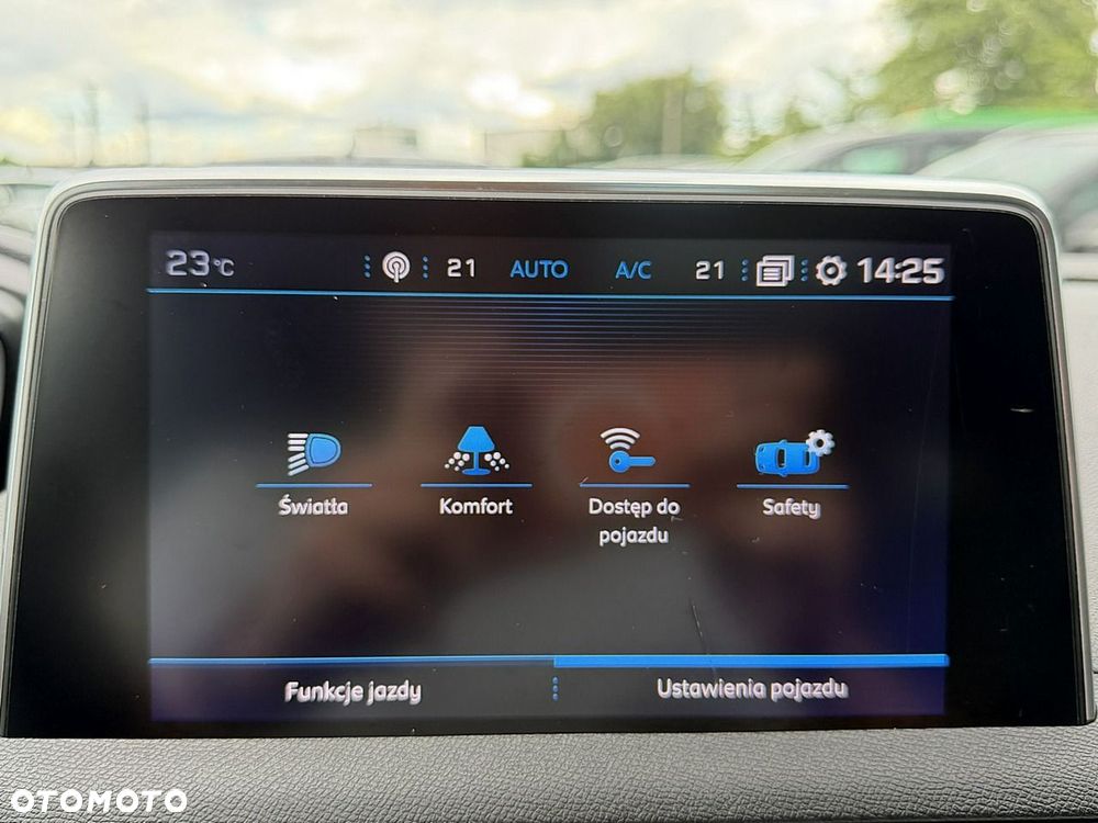 Peugeot 5008 - 30