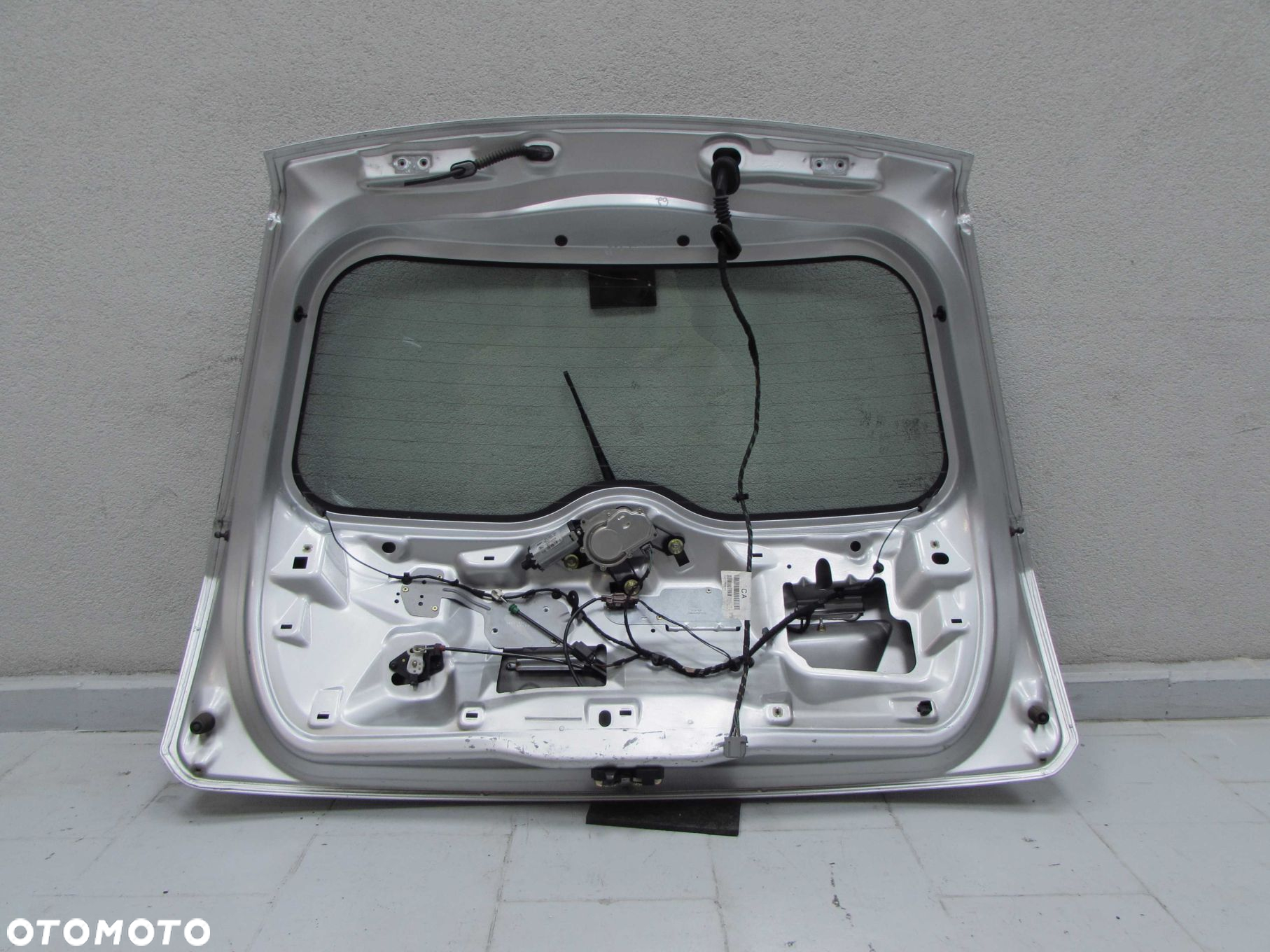 FORD FIESTA MK6 VI 5D 02-08 KLAPA BAGAZNIKA TYL 62 - 7