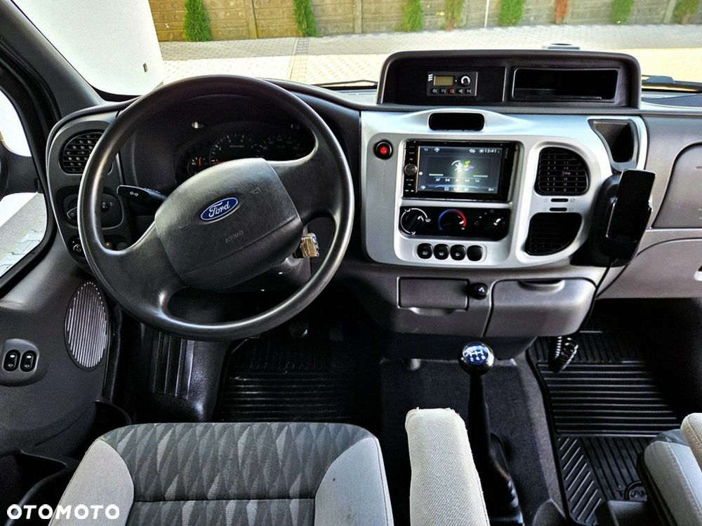 Ford Transit - 8