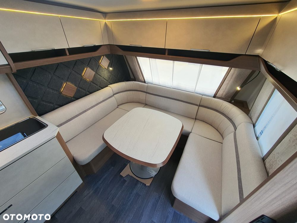 Tabbert CAZADORA 560 HTD 2,5 / zimowe ogrzewanie ALDE - 15