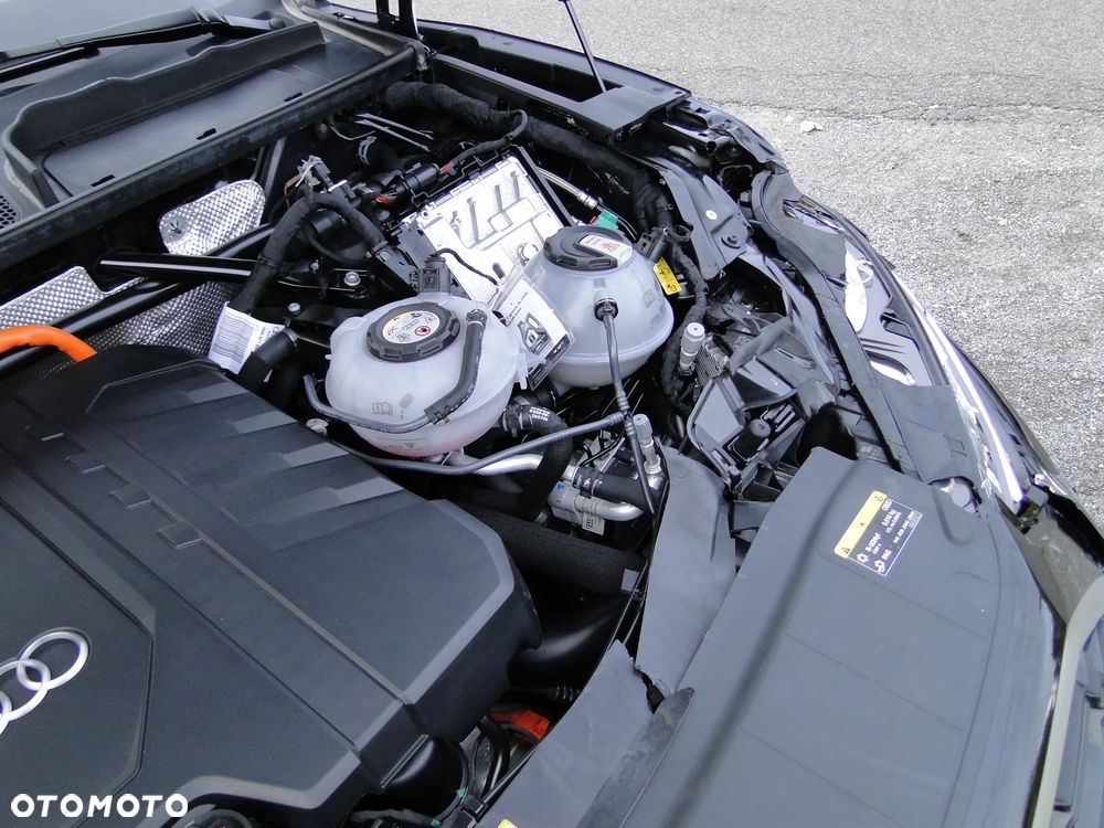 Audi Q5 50 TFSI e Quattro S Line S tronic - 35