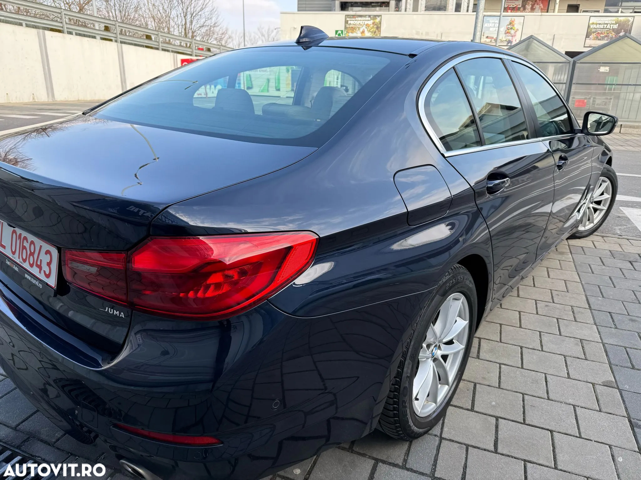 BMW Seria 5 520d Efficient Dynamics Edition Aut. - 24