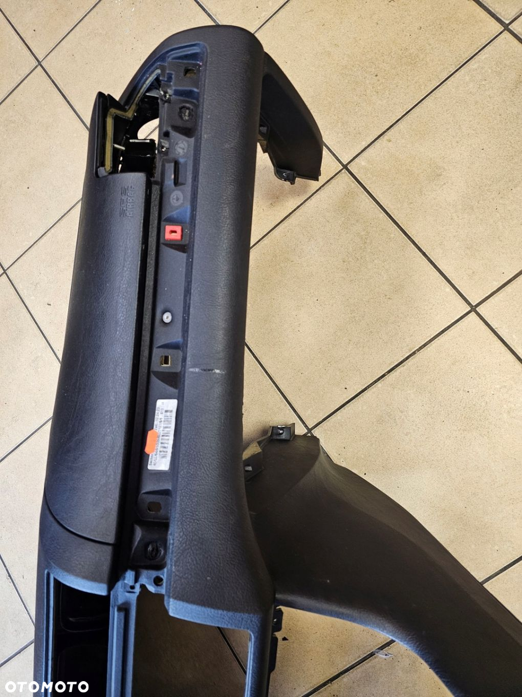 DESKA KONSOLA KOKPIT BMW E46 KOMBI TURING 02 - 7
