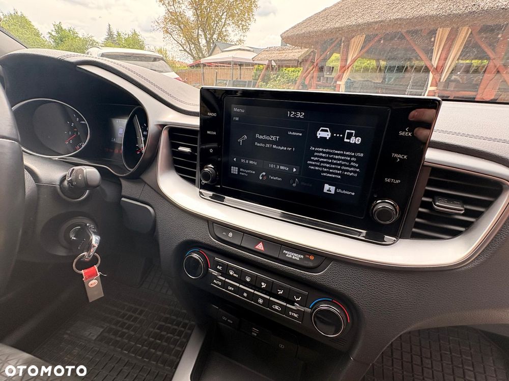 Kia XCeed 1.4 T-GDI L Business Line - 13