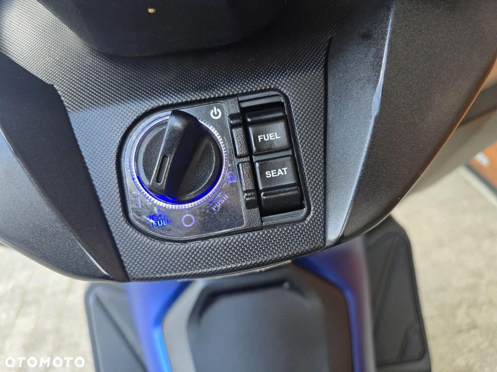 Honda NSS - 14