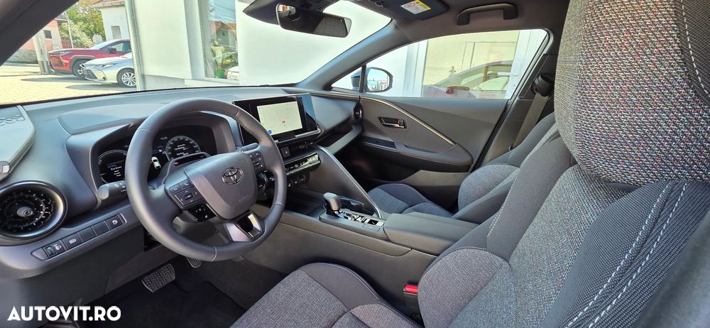 Toyota C-HR 2.0 HEV 180 CP 4x2 CVT Dynamic - 15
