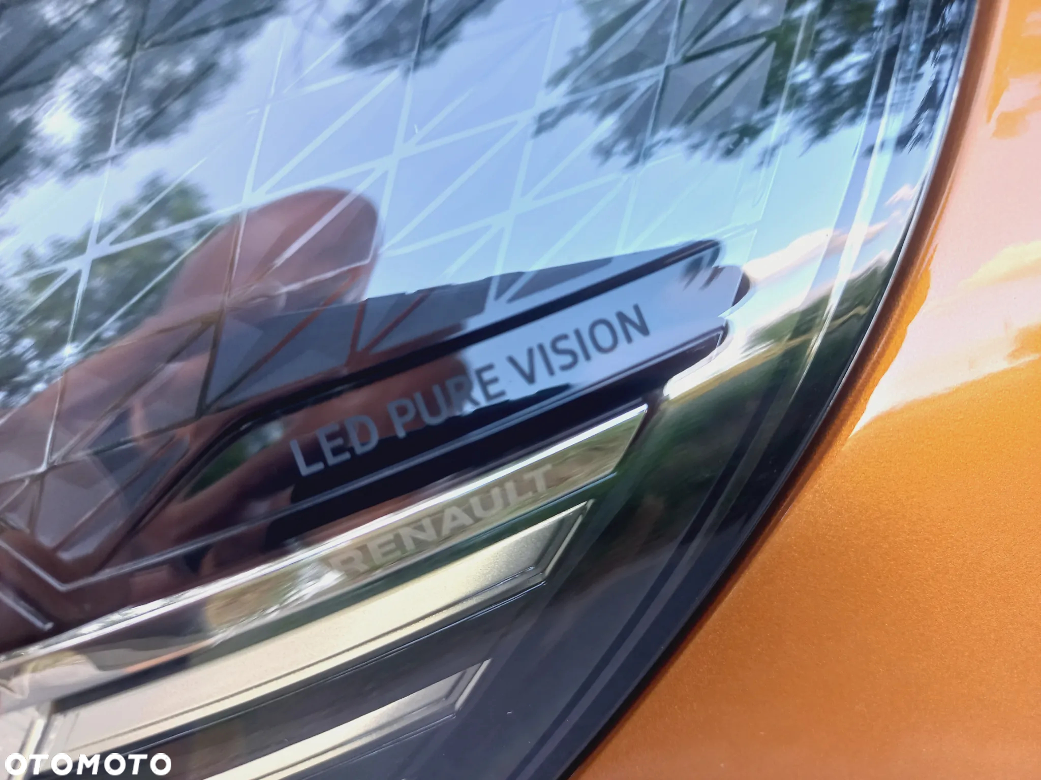Renault Captur 1.3 TCe Intens EDC - 10