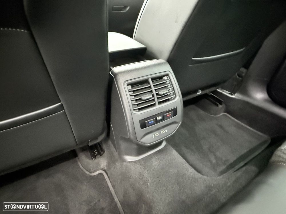 SEAT Leon 1.4 e-Hybrid FR DSG - 13