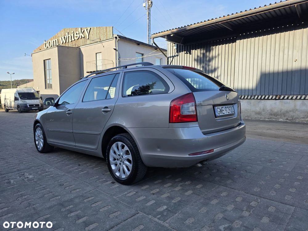Skoda Octavia 1.9 TDI Ambiente - 9