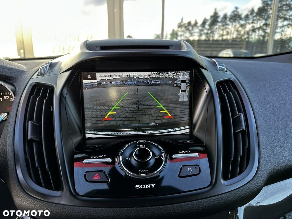 Ford Kuga 2.0 TDCi AWD Titanium - 25