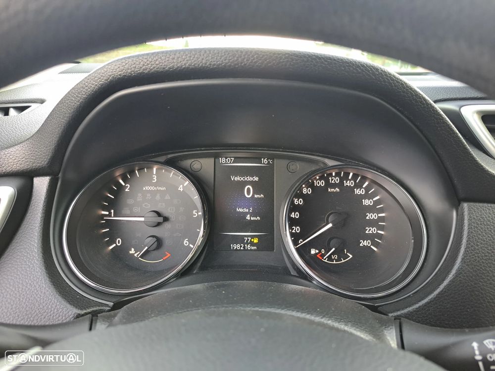 Nissan Qashqai 1.5 dCi DPF acenta - 22