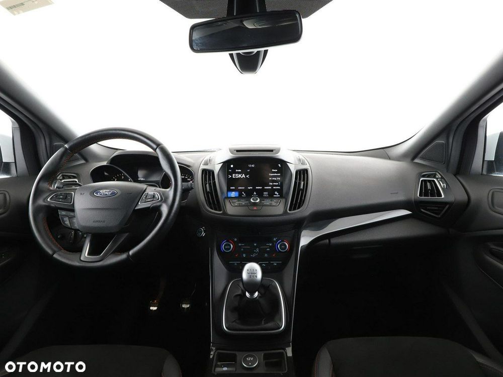 Ford Kuga 2.0 TDCi 4x2 ST-Line - 15