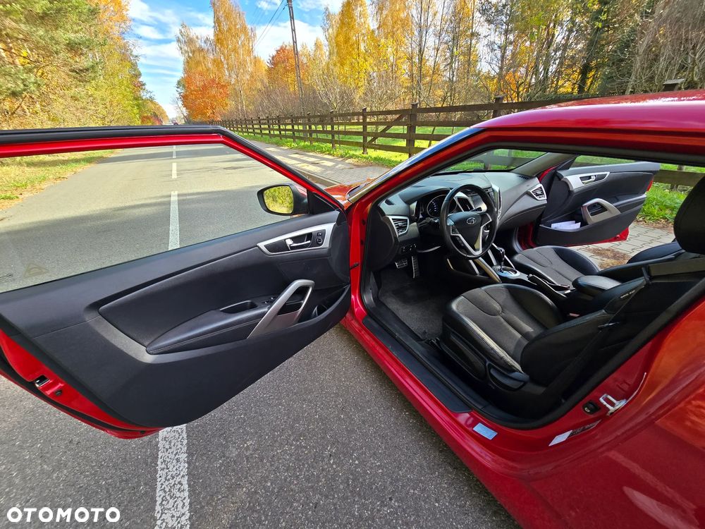 Hyundai Veloster 1.6 GDI Premium - 19