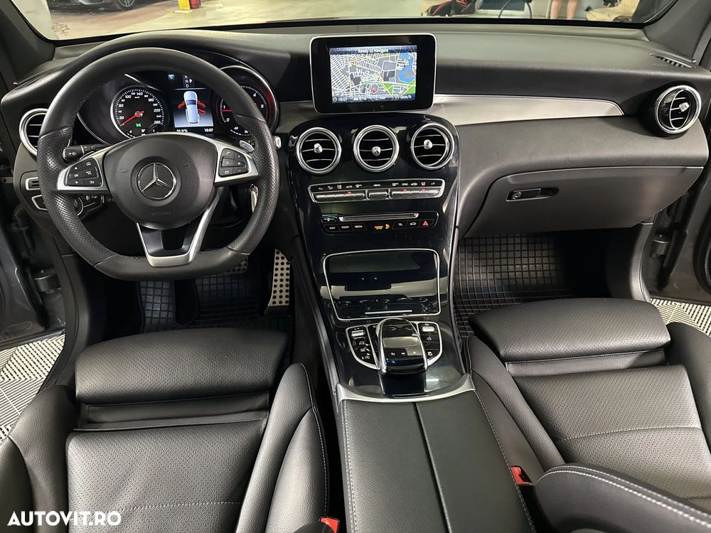 Mercedes-Benz GLC 220 d 4MATIC 9G-TRONIC AMG Line - 10