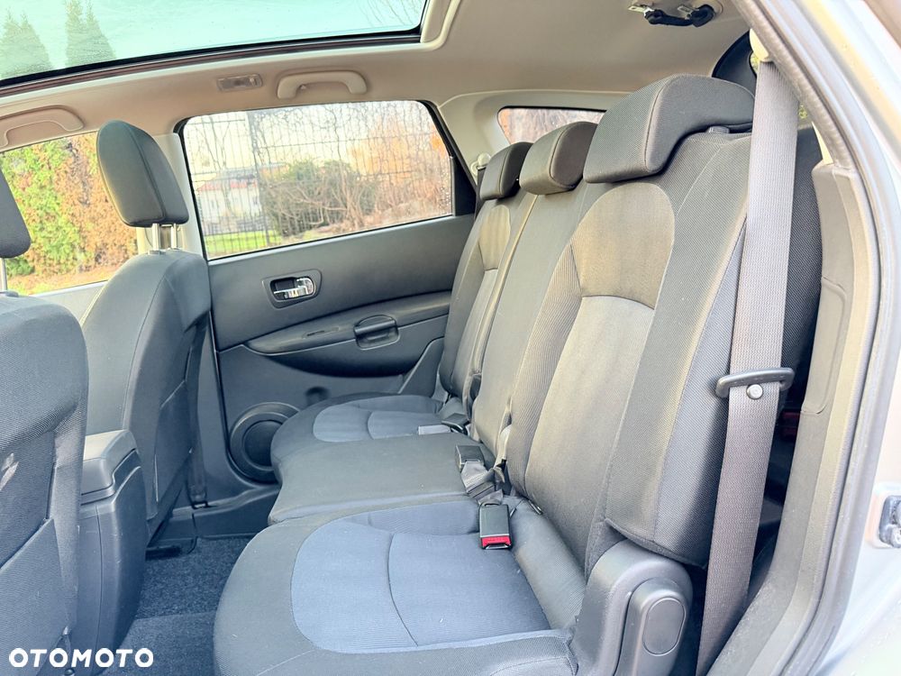 Nissan Qashqai+2 - 7