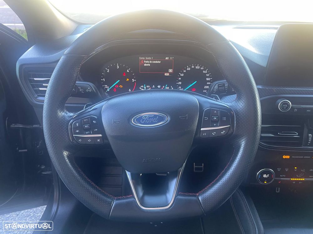 Ford Focus 1.5 EcoBlue S&S Aut. ST-LINE - 9