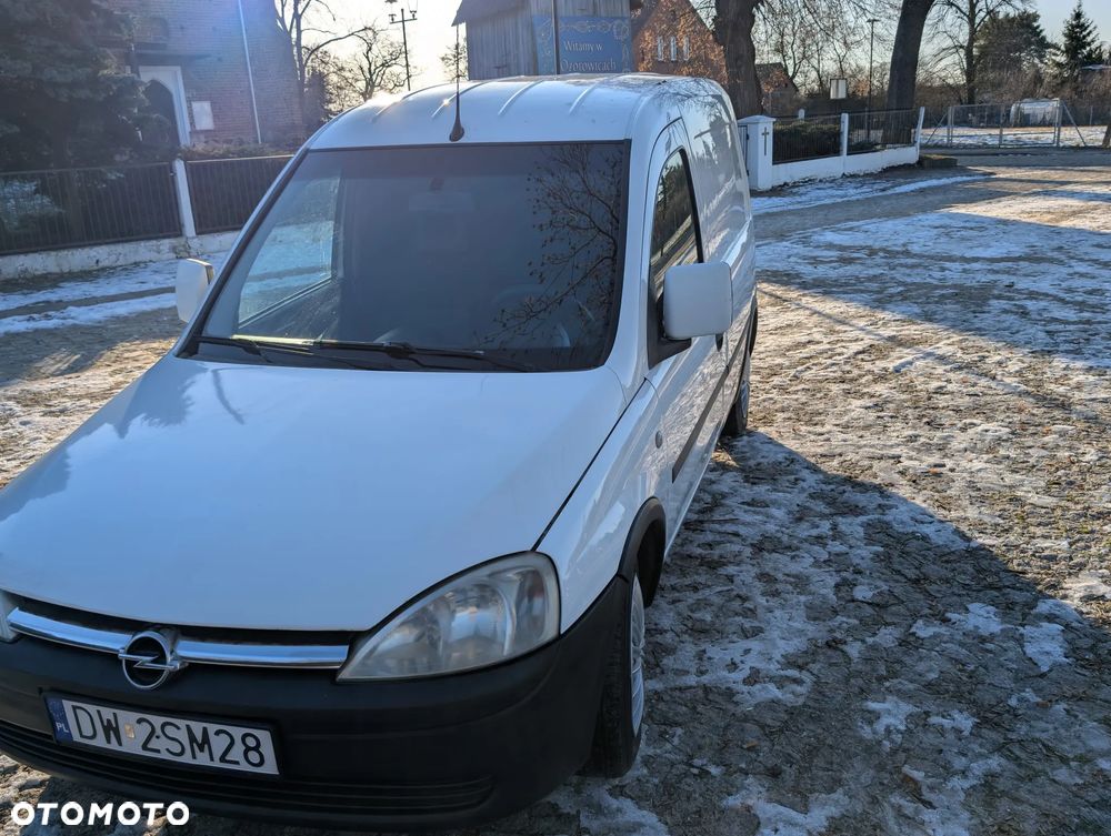 Opel Combo C - 13